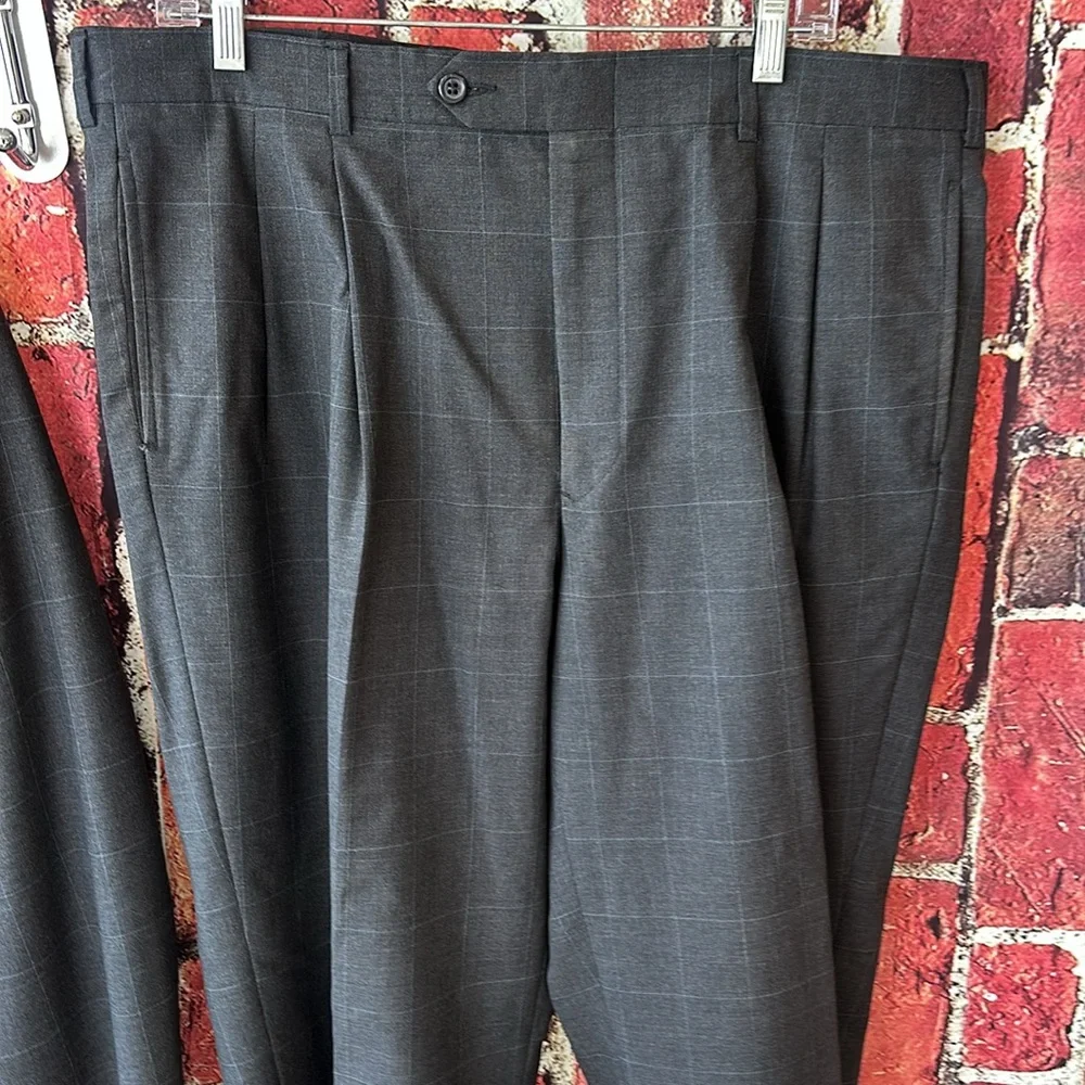 Bill Blass Menswear Vintage Blazer Suit Jacket Size 44 R Gray Plaid